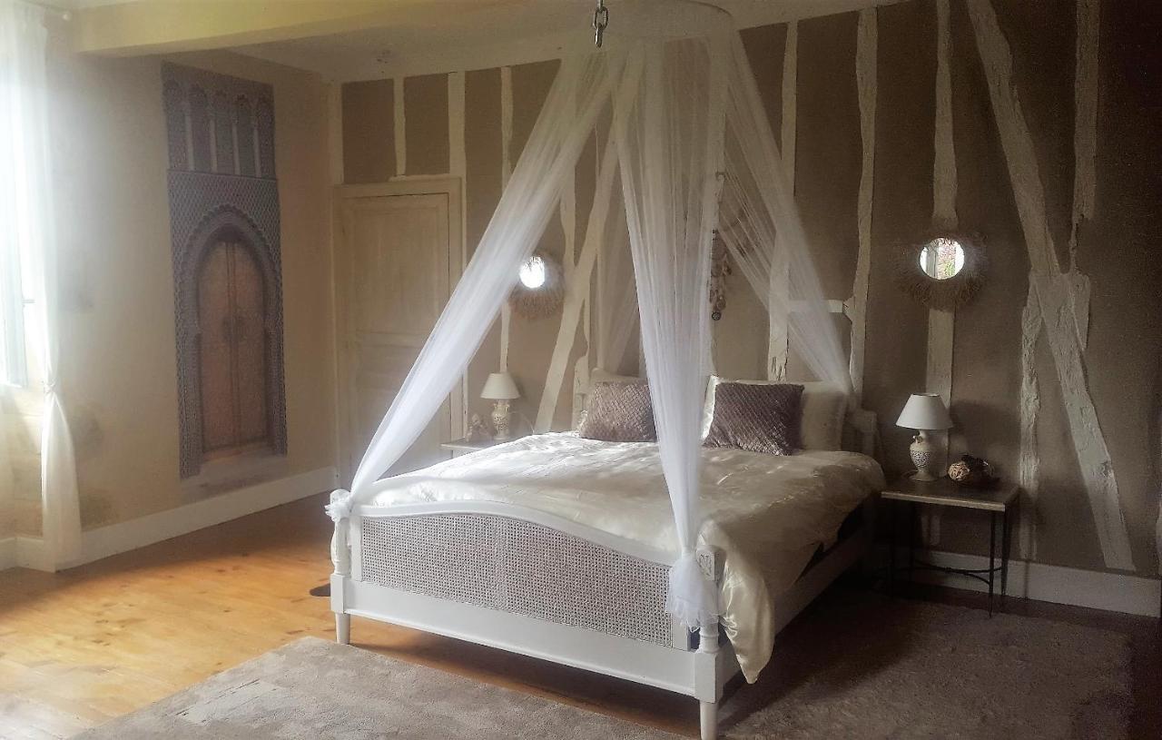Maison Du 18E De Charme Au Calme Idrac-Respailles Bagian luar foto